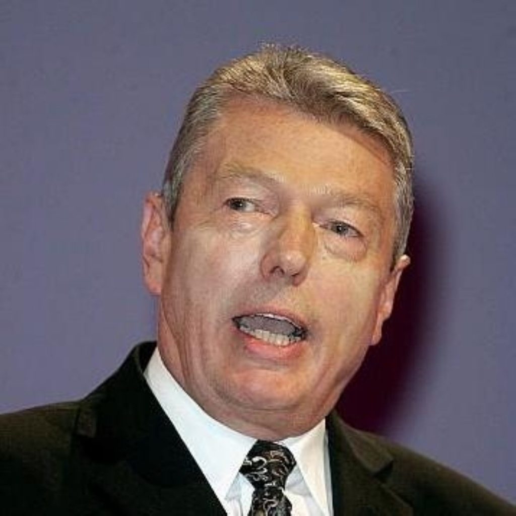 Alan Johnson scraps plans to force faith schools to admit non-faith pupils