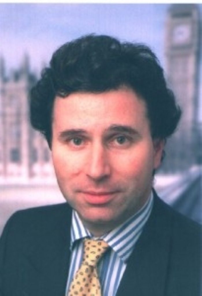 Oliver Letwin lends his support to David Cameron's leadership bid