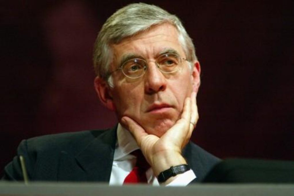 Jack Straw changes plans over House of Lords reform voting 