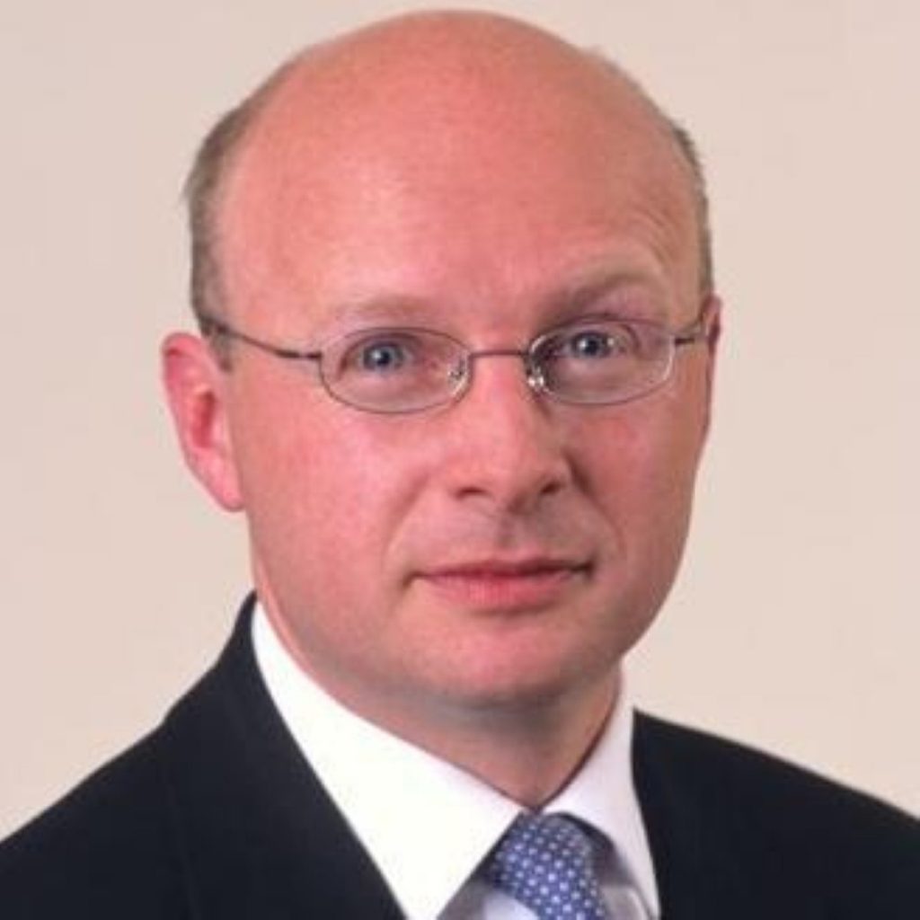 Liam Byrne MP, Labour’s shadow work and pensions cecretary, commenting on today’s unemployment figures 