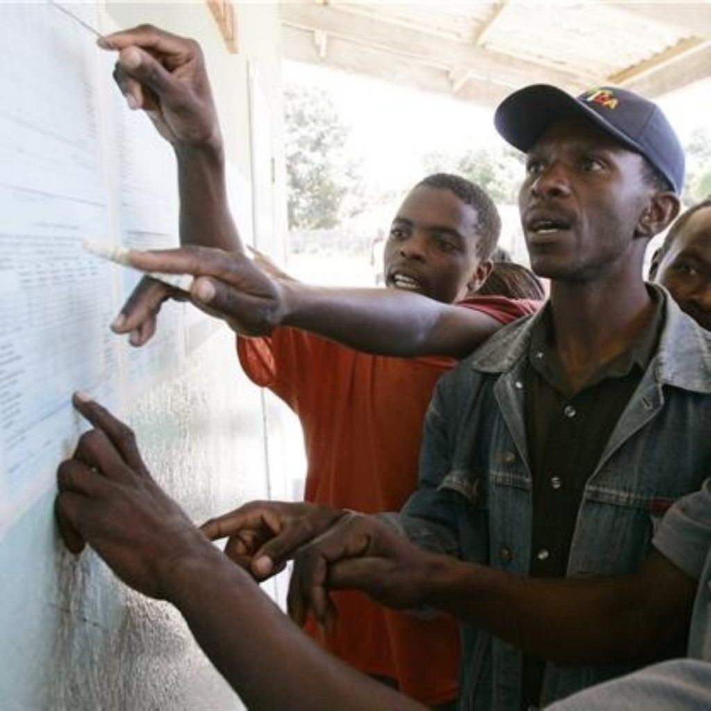 Opposition claim parliamentary majority in Zimbabwe election