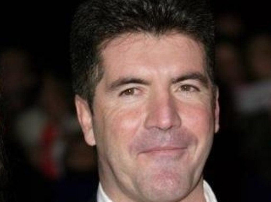 Simon Cowell backs David Cameron