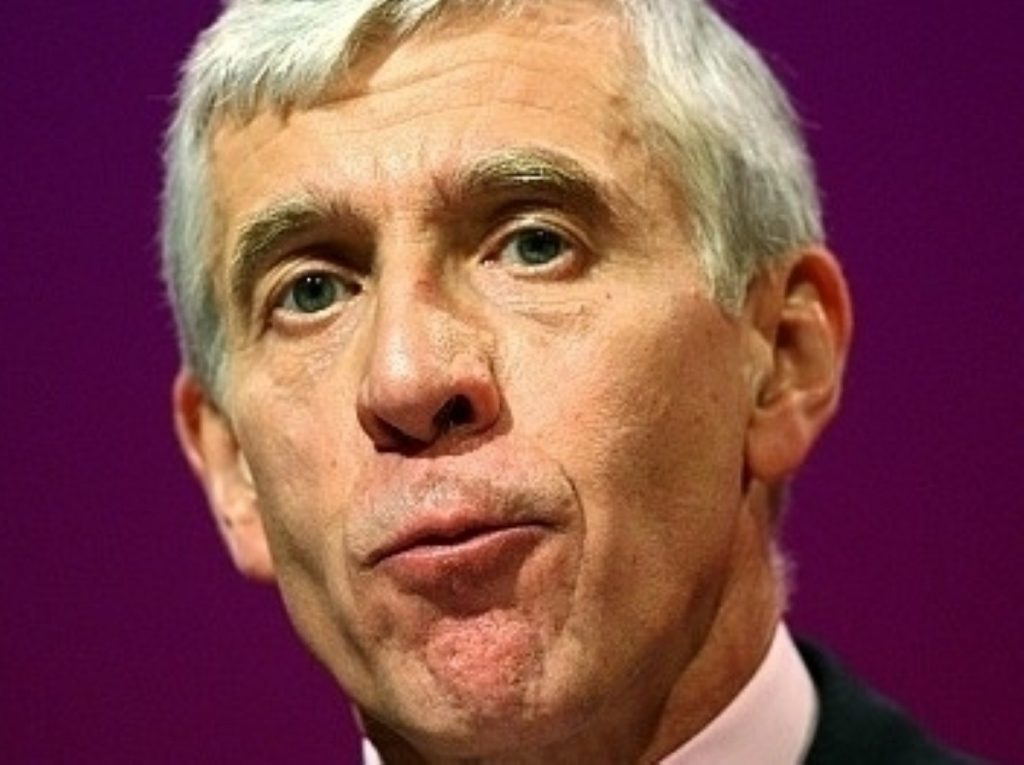 Jack Straw endorses David Miliband for the Labour leadership